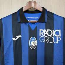 Carregar imagem no visualizador da galeria, CAMISA ATALANTA - CASA/ HOME - TORCEDOR - 23/24
