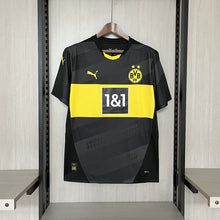 Carregar imagem no visualizador da galeria, CAMISA BORUSSIA DORTMUND - FORA/ AWAY - TORCEDOR - 24/ 25
