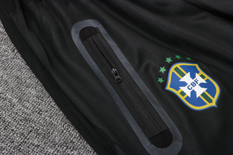 KIT PASSEIO COM CAPUZ - BRASIL - BRANCO E PRETO