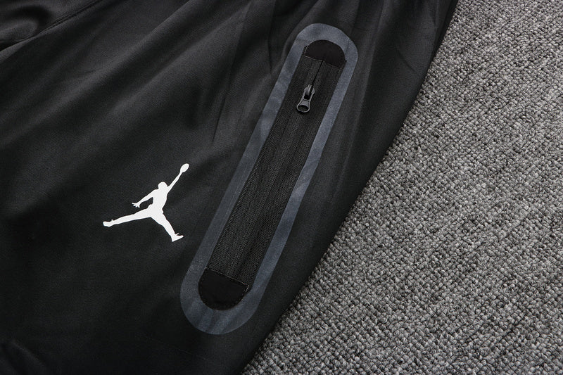 KIT PASSEIO COM CAPUZ - PARIS SAINT GERMAIN (PSG) - BRANCO E PRETO