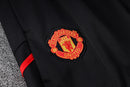 KIT PASSEIO COM CAPUZ - MANCHESTER UNITED - PRETO E VERMELHO