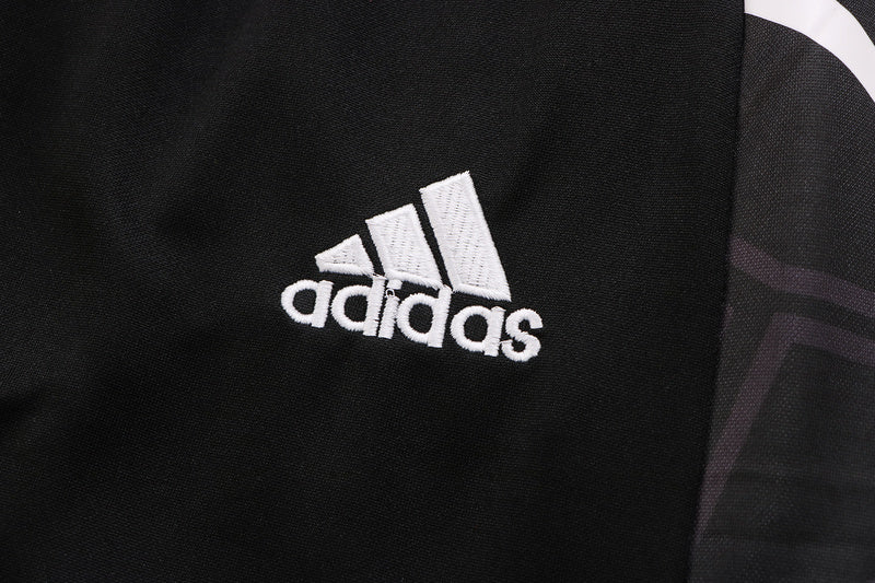 KIT PASSEIO - JUVENTUS - PRETO, AMARELO E BRANCO