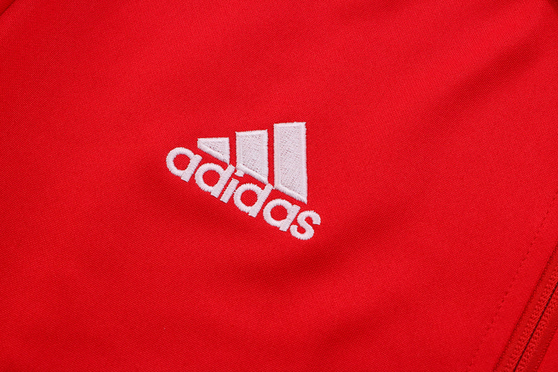 KIT PASSEIO - MANCHESTER UNITED - VERMELHO E PRETO