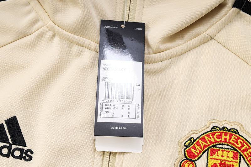 KIT PASSEIO COM CAPUZ - MANCHESTER UNITED - BRANCO E PRETO