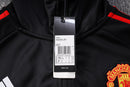 KIT PASSEIO COM CAPUZ - MANCHESTER UNITED - PRETO E VERMELHO
