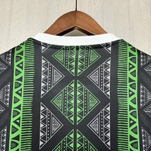 Carregar imagem no visualizador da galeria, CAMISA NIGÉRIA - EDITION SPECIAL BLACK  - TORCEDOR - 23/24
