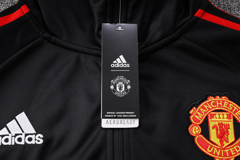KIT PASSEIO COM CAPUZ - MANCHESTER UNITED - PRETO E VERMELHO