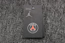 KIT PASSEIO COM CAPUZ - PARIS SAINT GERMAIN (PSG) - BRANCO E PRETO
