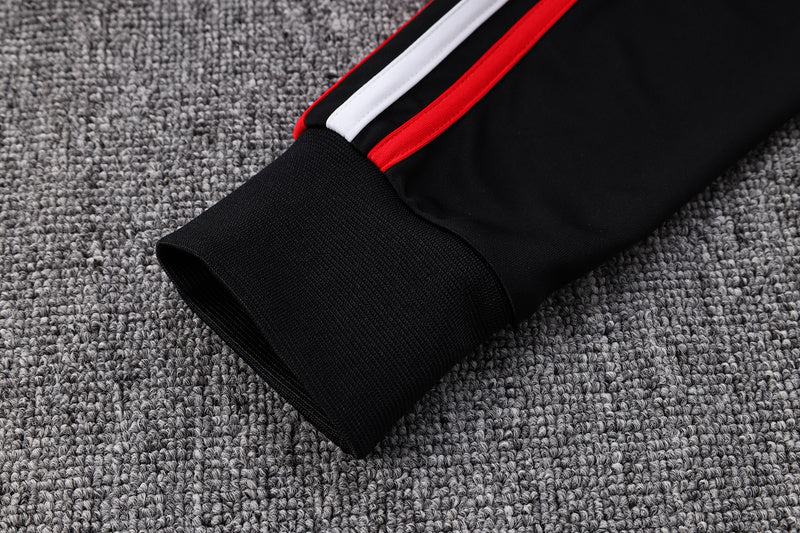 KIT PASSEIO - MANCHESTER UNITED - PRETO
