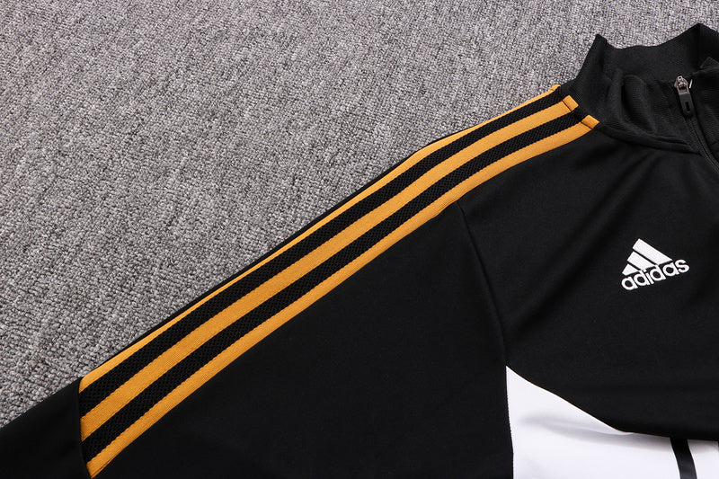 KIT PASSEIO - JUVENTUS - PRETO, AMARELO E BRANCO