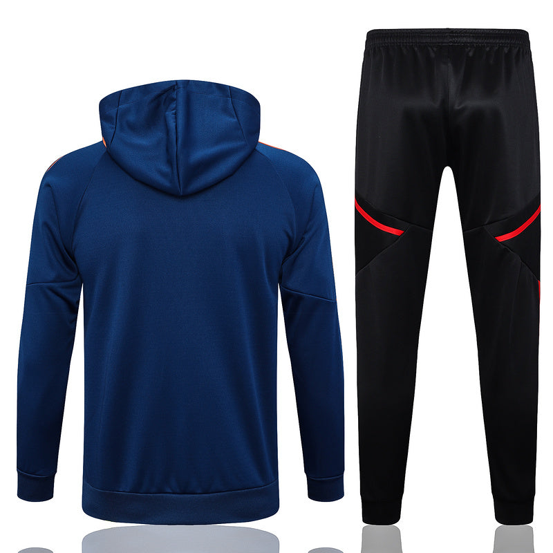 KIT PASSEIO COM CAPUZ - MANCHESTER UNITED - AZUL ESCURO E PRETO