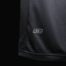 Carregar imagem no visualizador da galeria, CAMISA VENEZA - CASA/ HOME - TORCEDOR - 23/24
