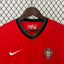 Carregar imagem no visualizador da galeria, CAMISA PORTUGAL - CASA/ HOME - TORCEDOR - 24/25
