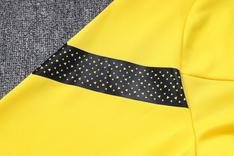 KIT PASSEIO - BORUSSIA DORTMOUND - AMARELO E PRETO
