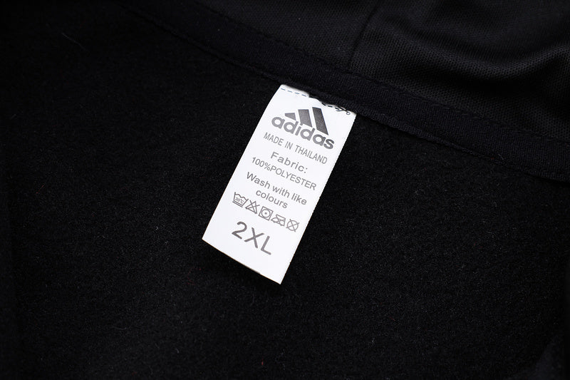 KIT PASSEIO COM CAPUZ - BAYERN DE MUNIQUE - PRETO E VERMELHO