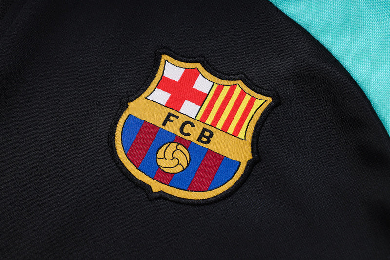 KIT PASSEIO COM CAPUZ - BARCELONA - PRETO E AZUL CLARO