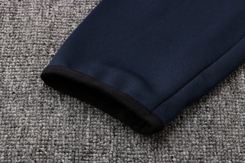 KIT PASSEIO COM CAPUZ - PARIS SAINT GERMAIN (PSG) - AZUL ESCURO