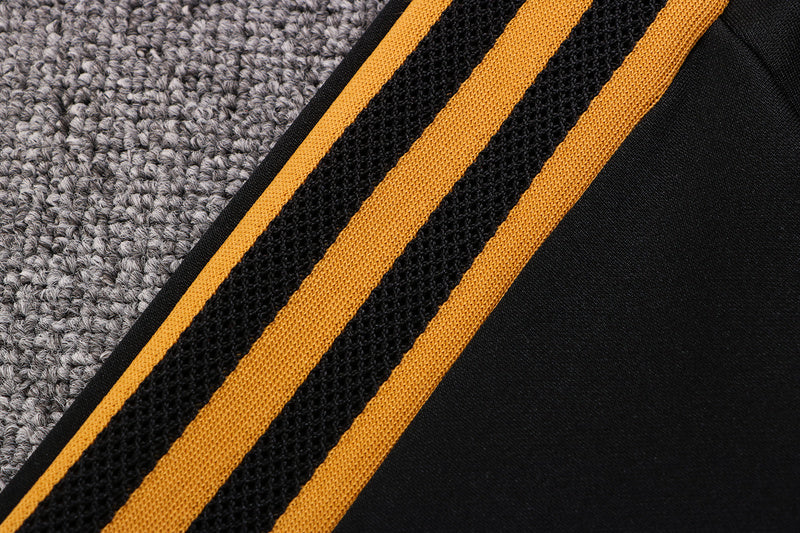 KIT PASSEIO - JUVENTUS - PRETO, AMARELO E BRANCO