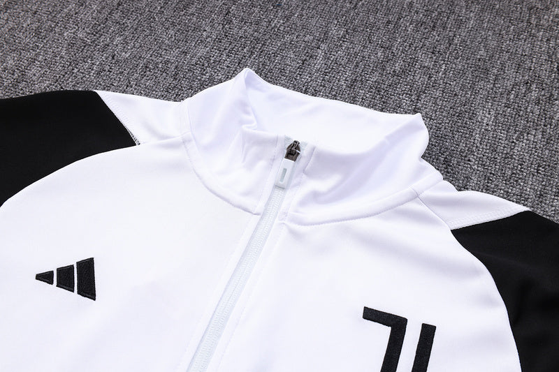 KIT PASSEIO - JUVENTUS - BRANCO - 24/25
