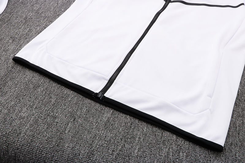 KIT PASSEIO COM CAPUZ - FRANÇA - BRANCO E PRETO