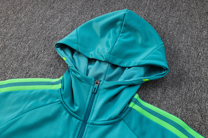 KIT PASSEIO COM CAPUZ - JUVENTUS - AZUL CLARO E AZUL ESCURO