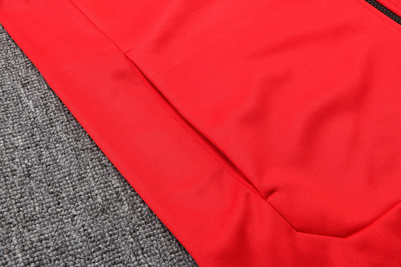 KIT PASSEIO COM CAPUZ - BARCELONA - VERMELHO E PRETO