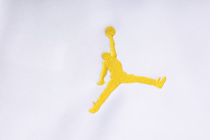 KIT PASSEIO COM CAPUZ - PARIS SAINT GERMAIN (PSG) - BRANCO, PRETO E AMARELO