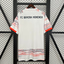 CAMISA BAYERN DE MUNIQUE - TERCEIRA/ THIRD - TORCEDOR - 25/ 26