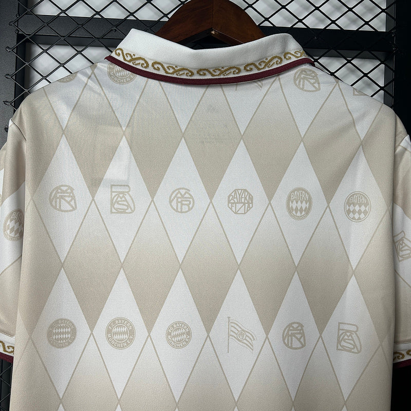 CAMISA BAYERN DE MUNIQUE - EDIÇÃO ESPECIAL - TORCEDOR - 25/ 26
