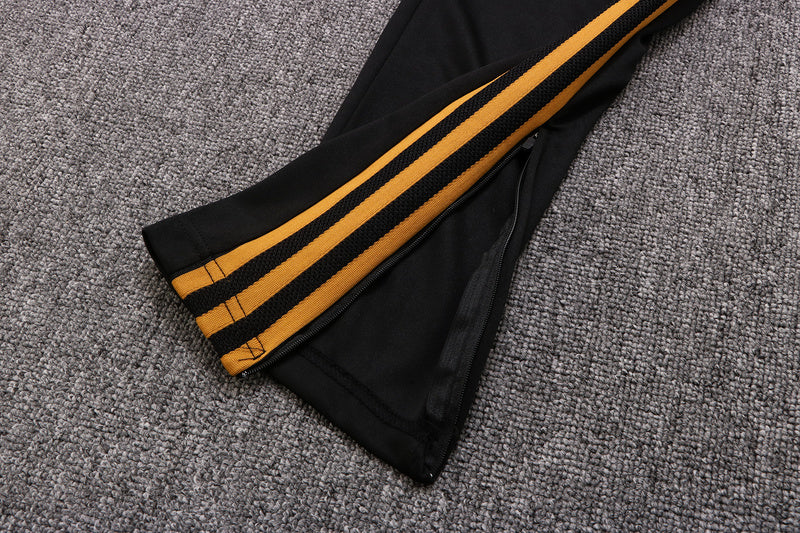 KIT PASSEIO - JUVENTUS - PRETO, AMARELO E BRANCO