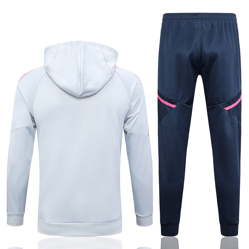 KIT PASSEIO COM CAPUZ - ARSENAL - BRANCO E AZUL ESCURO
