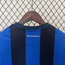 Carregar imagem no visualizador da galeria, CAMISA ATALANTA - HOME/ CASA - TORCEDOR - 24/25
