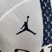 Carregar imagem no visualizador da galeria, CAMISA PARIS SAINT GERMAIN - SPECIAL EDITION - LOUIS VUITTON - 23/24
