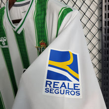 Carregar imagem no visualizador da galeria, CAMISA REAL BETIS - CASA / HOME - TORCEDOR - 23/24
