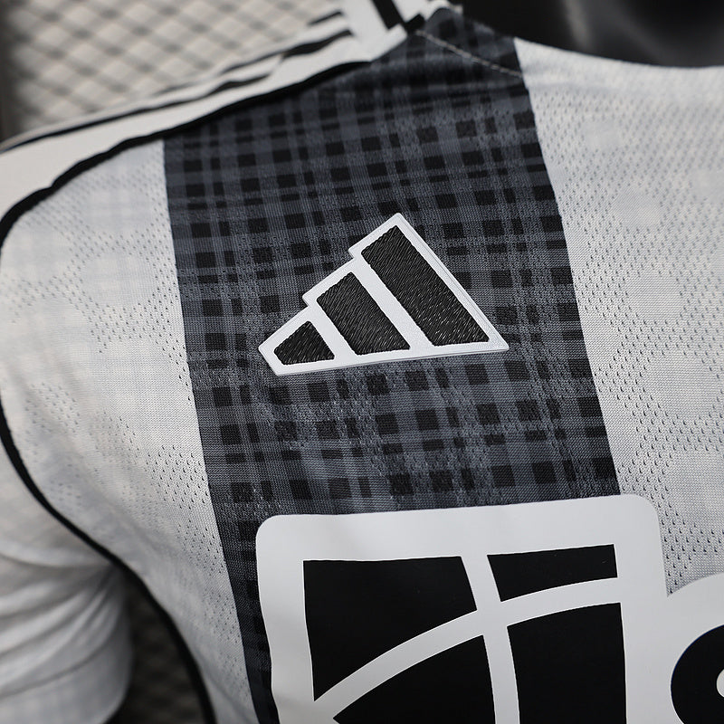 CAMISA NEWCASTLE- CASA/ HOME - JOGADOR - 25/ 26