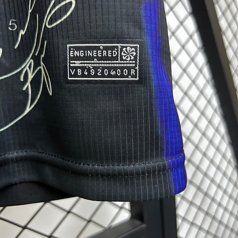 CAMISA BARCELONA -EDIÇÃO ESPECIAL BLACK - TORCEDOR - 25/ 26