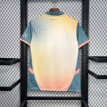 Carregar imagem no visualizador da galeria, CAMISA MANCHESTER CITY - QUARTO/ FOURTH - 24/25
