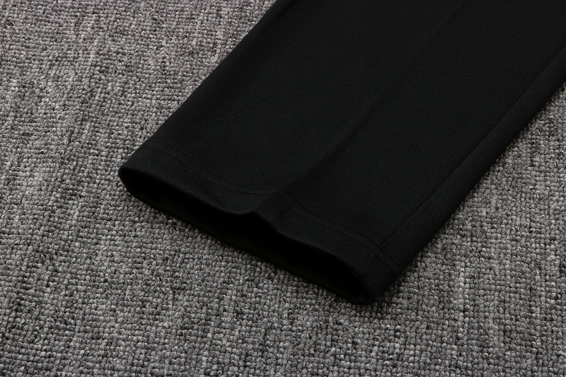 KIT PASSEIO COM CAPUZ - BARCELONA - VERMELHO E PRETO