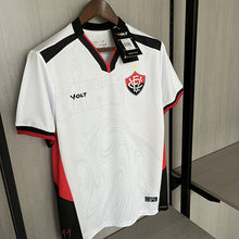 Carregar imagem no visualizador da galeria, CAMISA VITÓRIA - FORA/ AWAY - TORCEDOR - 24/25
