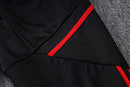 KIT PASSEIO COM CAPUZ - MANCHESTER UNITED - PRETO E VERMELHO