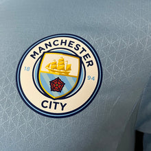 Carregar imagem no visualizador da galeria, CAMISA MANCHESTER CITY - CASA/ HOME - JOGADOR - 24/25
