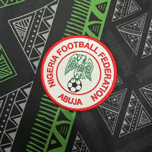 Carregar imagem no visualizador da galeria, CAMISA NIGÉRIA - EDITION SPECIAL BLACK  - TORCEDOR - 23/24
