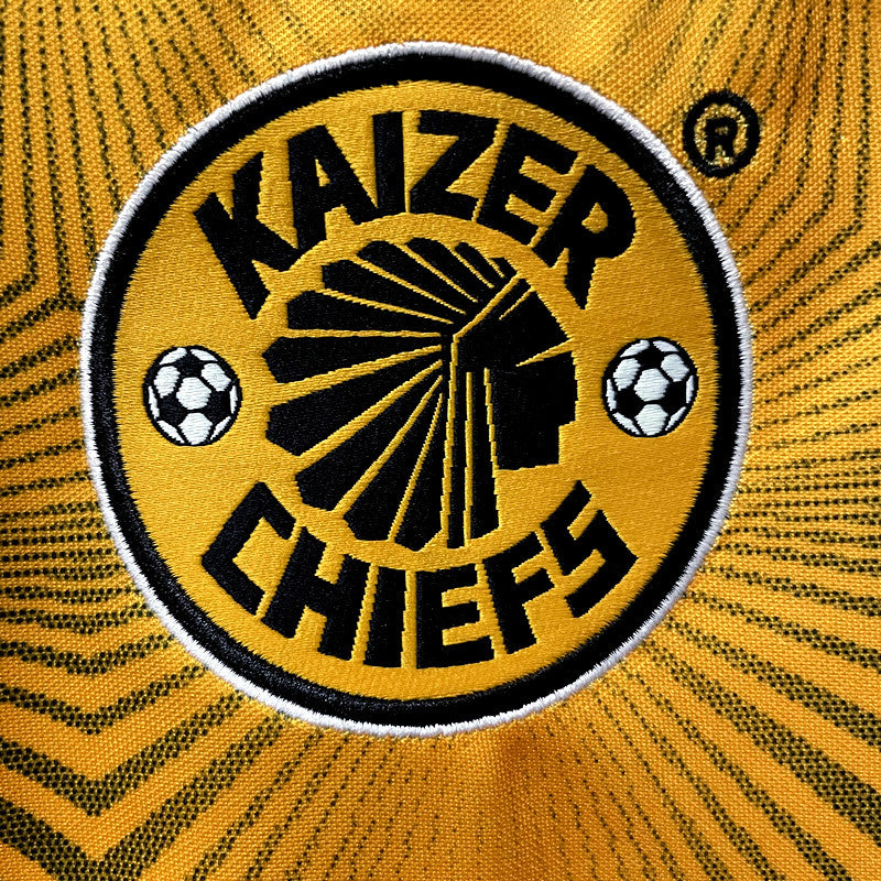 CAMISA KAIZER CHIEFS - AFRICA DO SUL - CASA/ HOME - TORCEDOR - 23/24
