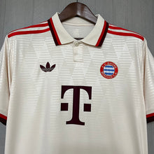 Carregar imagem no visualizador da galeria, CAMISA BAYERN DE MUNIQUE - TERCEIRO/ THIRD - TORCEDOR - 24/25
