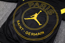 KIT PASSEIO COM CAPUZ - PARIS SAINT GERMAIN (PSG) - PRETO E AMARELO