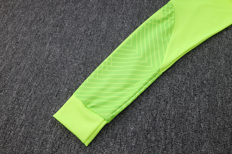 KIT PASSEIO - TOTTENHAM - VERDE  E PRETO