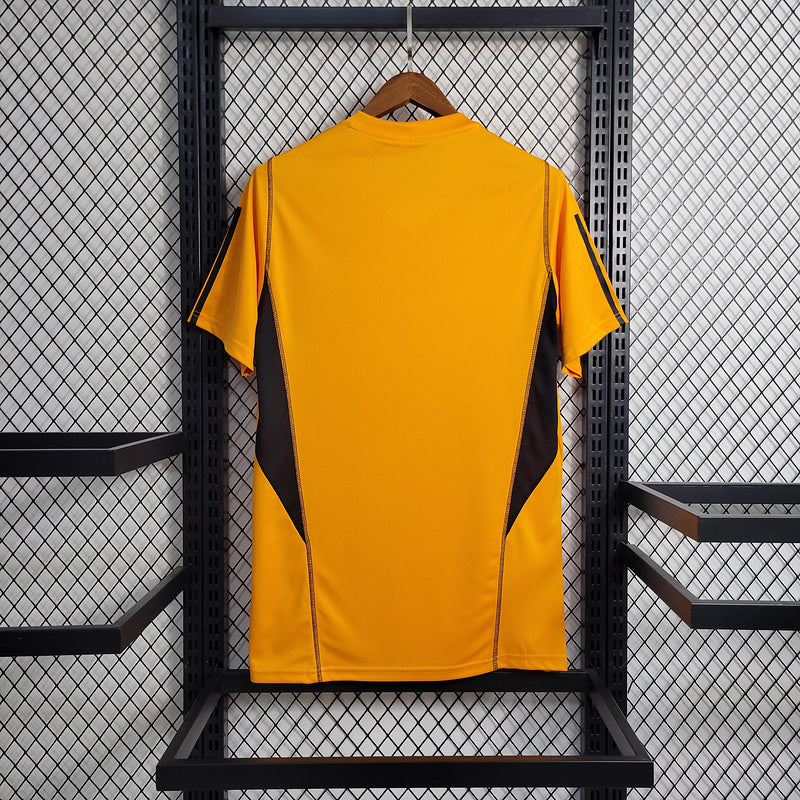CAMISA INTERNACIONAL - TREINO - TORCEDOR - 23/24