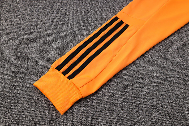 KIT PASSEIO - INTERNACIONAL - LARANJA E PRETO