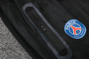 KIT PASSEIO COM CAPUZ - PARIS SAINT GERMAIN (PSG) - BRANCO E PRETO