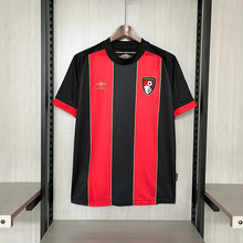 Carregar imagem no visualizador da galeria, CAMISA BOURNEMOUNTH - CASA/ HOME - TORCEDOR - 24/25
